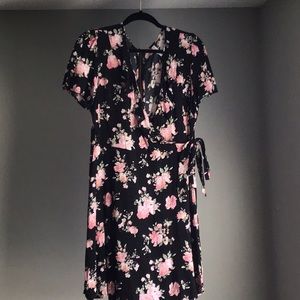Sweet little black/floral dress